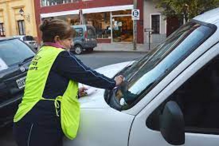 El estacionamiento medido sube a $50