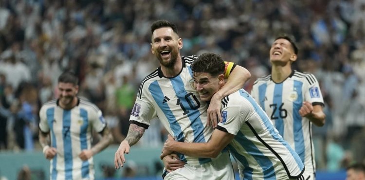 Argentina finalista del Mundial: goleó a Croacia 3-0 con un Messi brillante y un partido consagratorio de Julián Álvarez