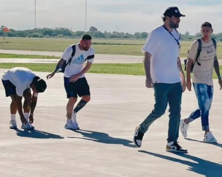 Messi, Di María y Dybala llegaron a Rosario: viajaron en un avión privado luego de la caravana de la Selección