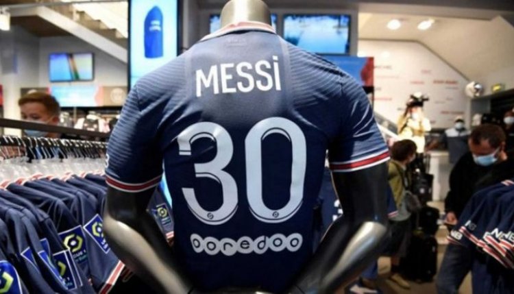 En medio de la polémica entre Messi y PSG, el club dejó de vender su camiseta