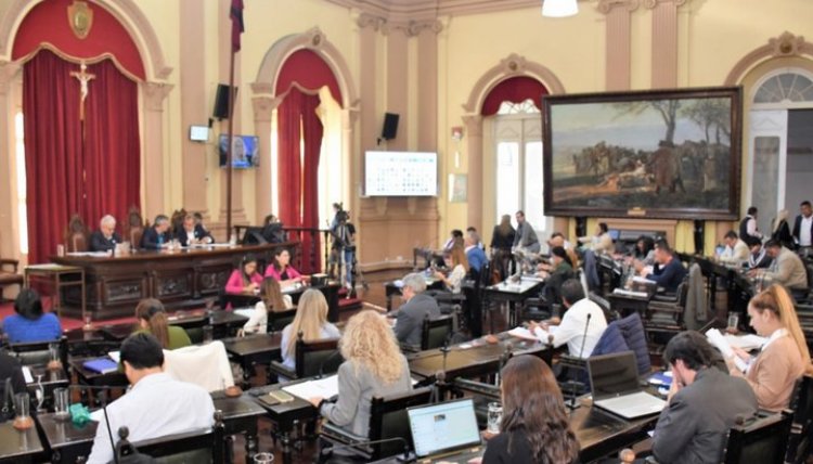 Senadores y diputados de Salta  ganan más que los nacionales