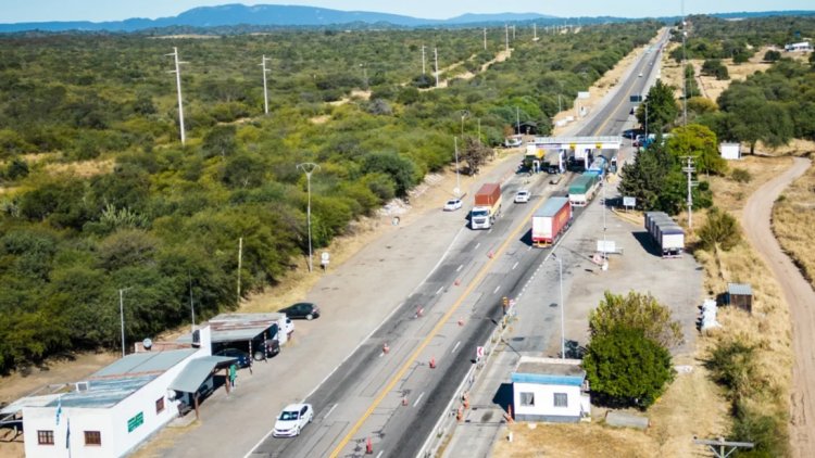 Usuarios del sur se niegan a pagar el peaje en Cabeza de Buey