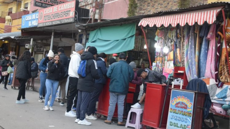 Comercio en la frontera: Cada vez son más los argentinos que compran en Bolivia